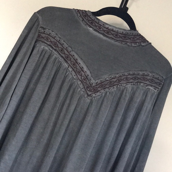 Sold Pol Buckle mineral wash embroidered trim top - Picture 7 of 7